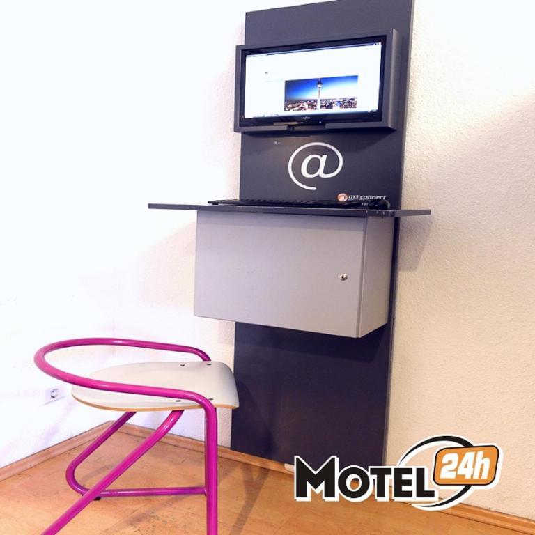 Motel 24H Koeln Frechen Eksteriør billede